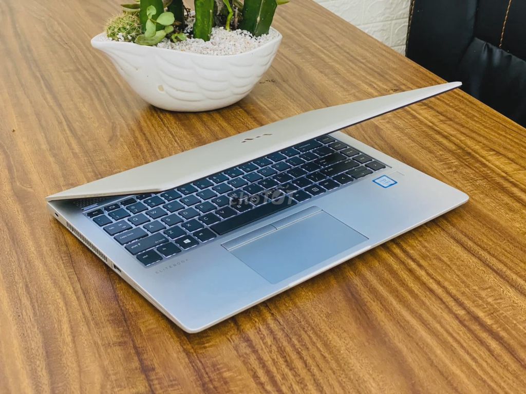 Hp 840 G5 i5 (8350U,16GB,256GB) vỏ nhôm đẹp