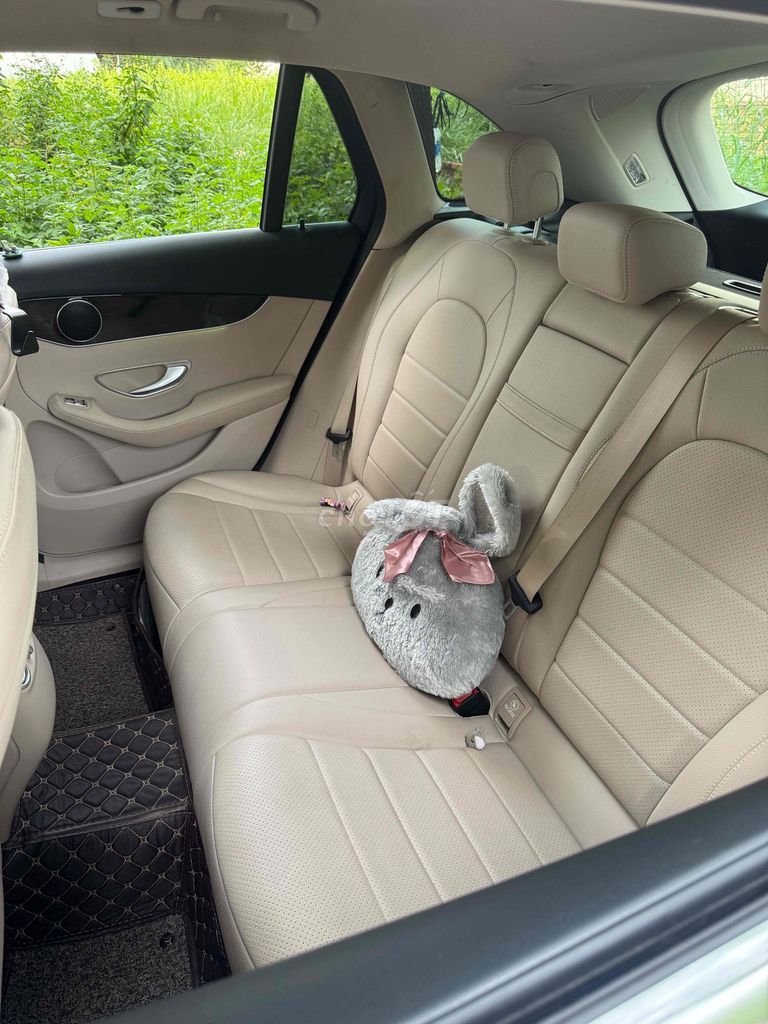 Mercedes Benz GLC 2022 200 - 38000 km. Mua bán Ô tô tại Thành phố Thủ Đức Tp Hồ Chí Minh được đăng bởi trug lào hình 6
