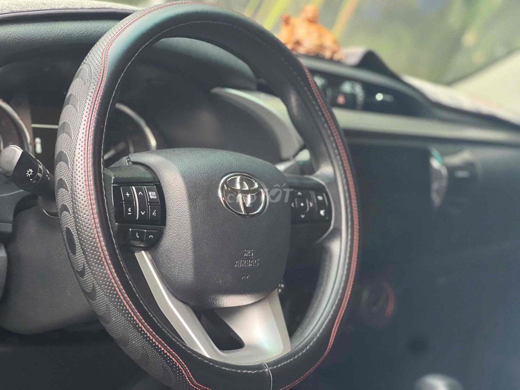 Toyota Hilux 2021 2.4E 4x2 AT - 75000 km. Mua bán Ô tô tại Quận Cầu Giấy Hà Nội được đăng bởi Xe chất Hà Nội hình 4