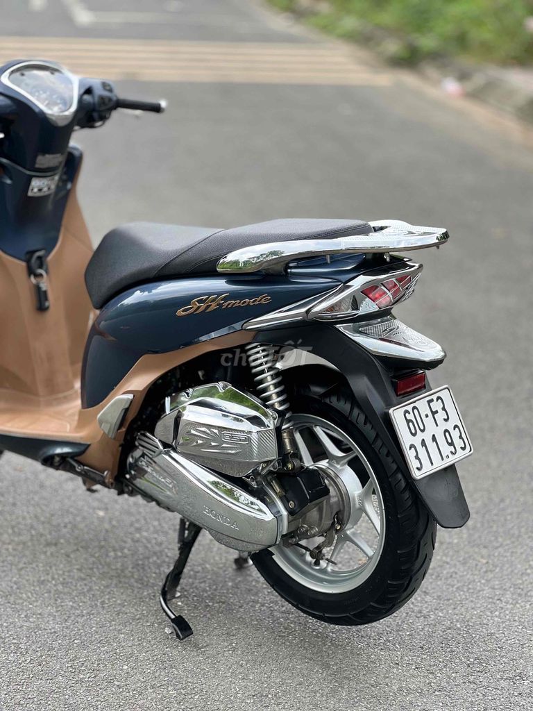 Shmode 125 Xanh Nâu Đen 2019 Leng Keng Có Trả Góp🎉. Mua bán Xe máy tại Thành phố Biên Hòa Đồng Nai được đăng bởi Xe Máy Phát Đồng hình 9