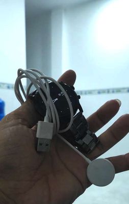 cần bán gấp đồng hồ. Mua bán Thiết bị đeo thông minh tại Huyện Bình Chánh Tp Hồ Chí Minh được đăng bởi Phúc