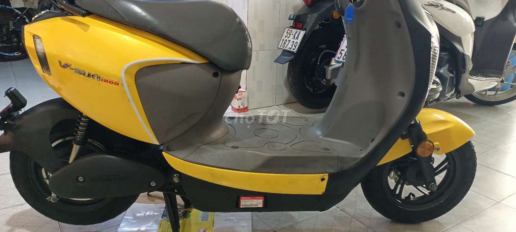 Xe Máy Điện Honda 5bình ắcqui đẹp. Mua bán Xe điện tại Quận 5 Tp Hồ Chí Minh được đăng bởi THẮNG Q5 hình 3