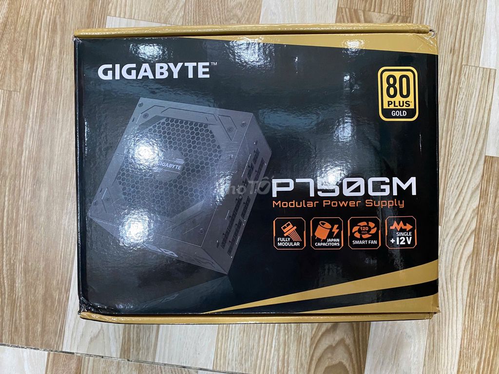 Gigabyte P750GM New Full dây còn bảo hành 10/26