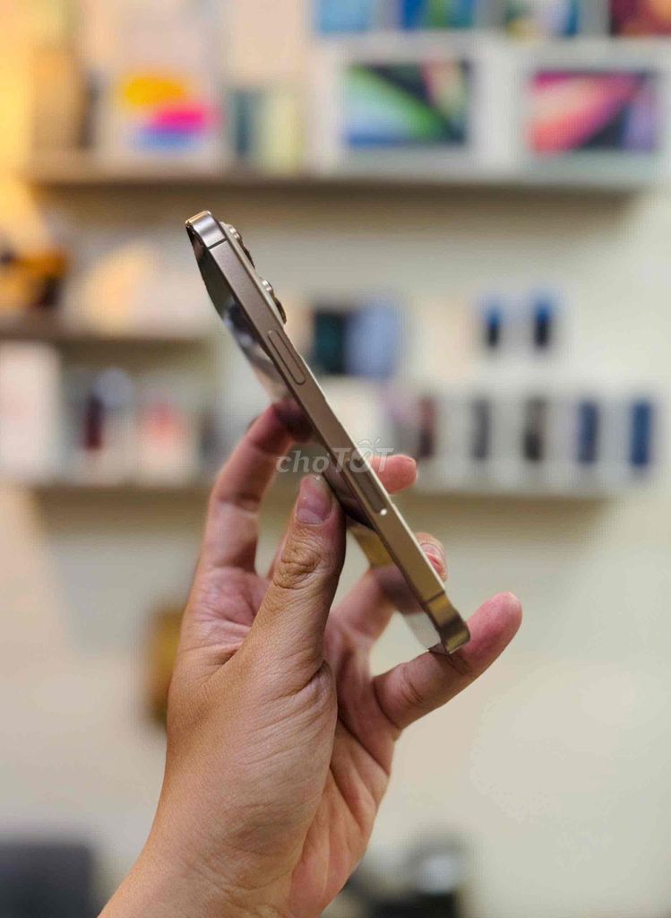 iPhone 16 Pro 128GB Desert Đã sử dụng. Mua bán Điện thoại tại Quận 1 Tp Hồ Chí Minh được đăng bởi Minh Quang ThePhoneStore  hình 1