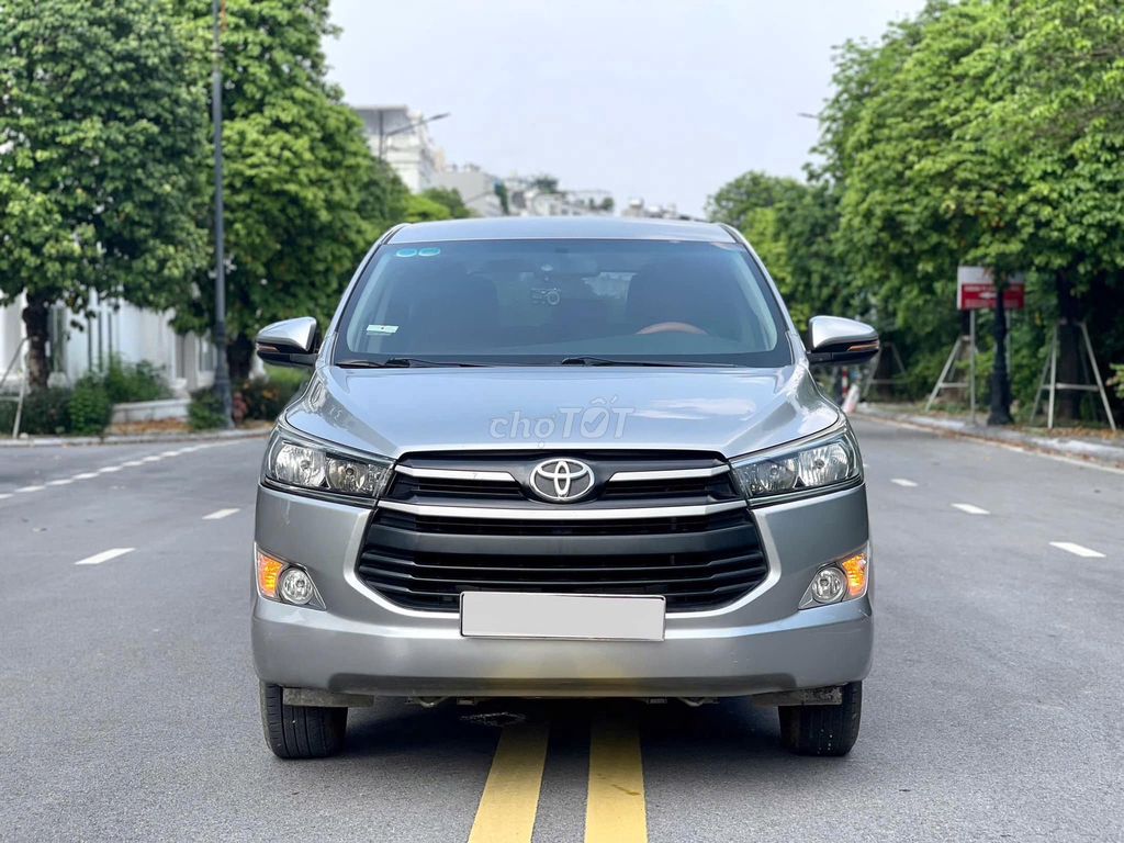 Toyota Innova 2018 2.0E