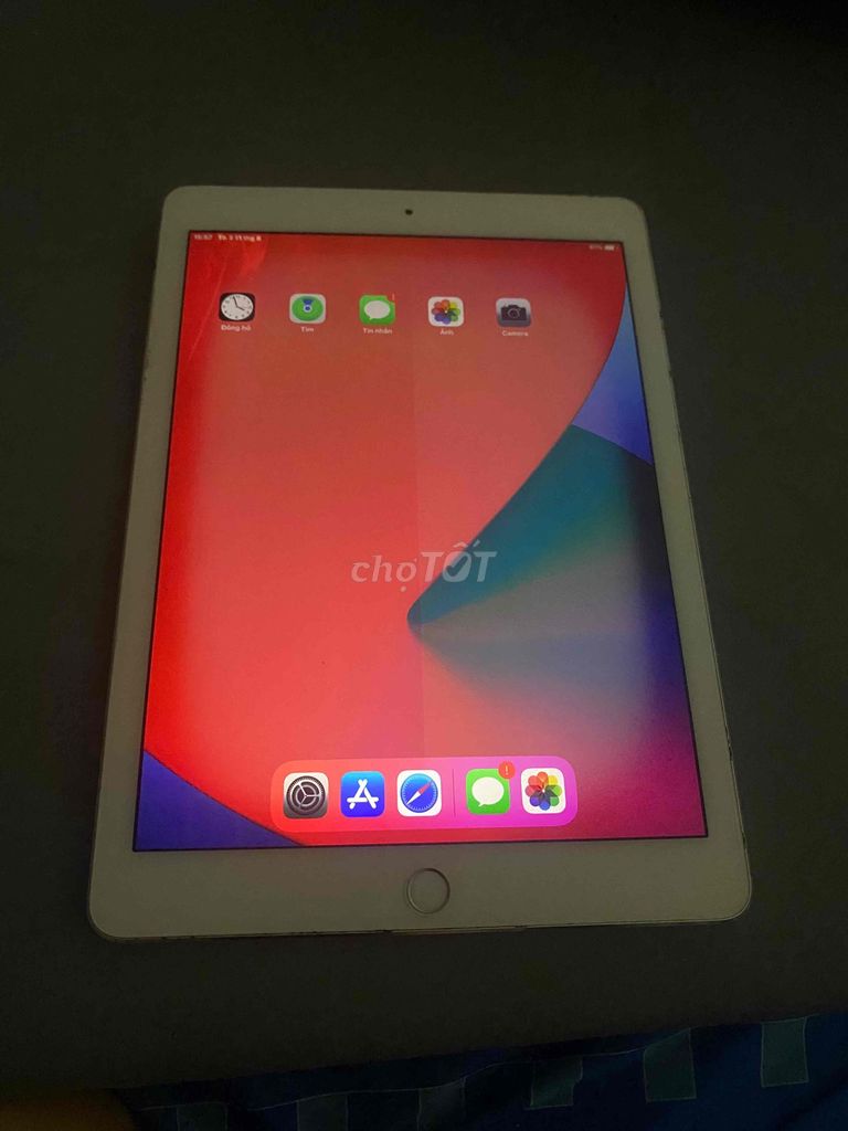 Apple iPad 16GB Trắng. Mua bán Máy tính bảng tại Quận Bình Thạnh Tp Hồ Chí Minh được đăng bởi Bơ Sữa hình 1