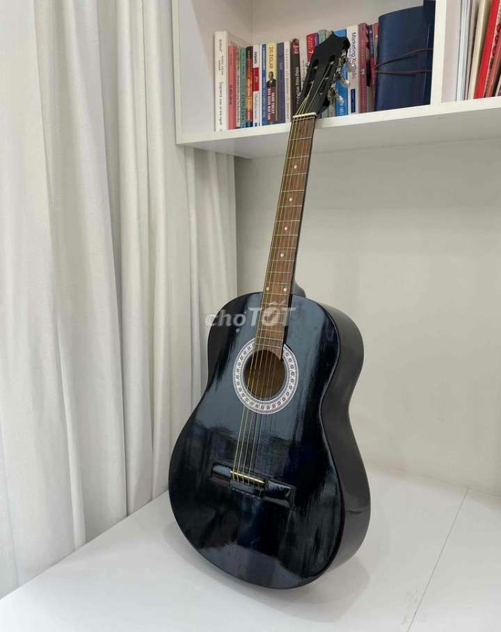 Đàn guitar nhạc tập chơi msp:3235