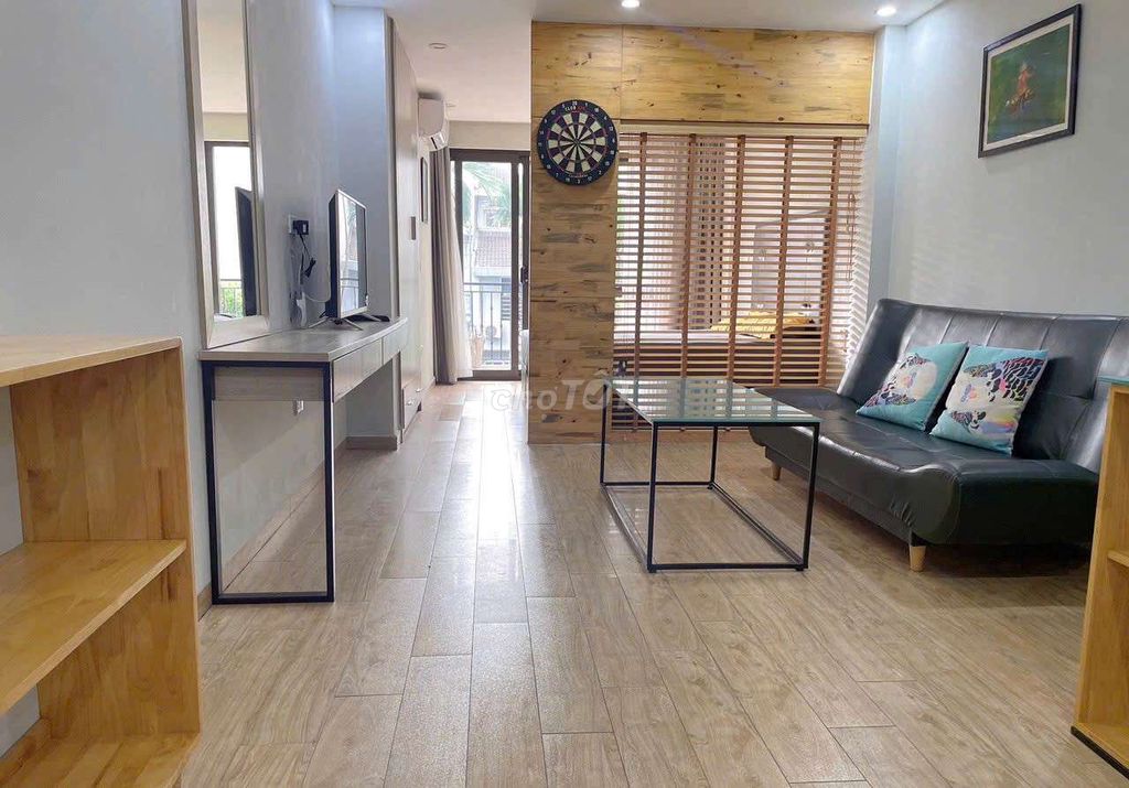 1PN Tách Bếp, Ban Công 46m2 - Bạch Đằng Gần Ngã Tư Hàng Xanh, Uef, HIU