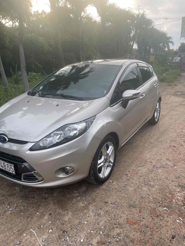Ford Fiesta 2011 1.6 AT Hatchback - 134000 km. Mua bán Ô tô tại Quận Tân Bình Tp Hồ Chí Minh được đăng bởi Tai anh hình 1