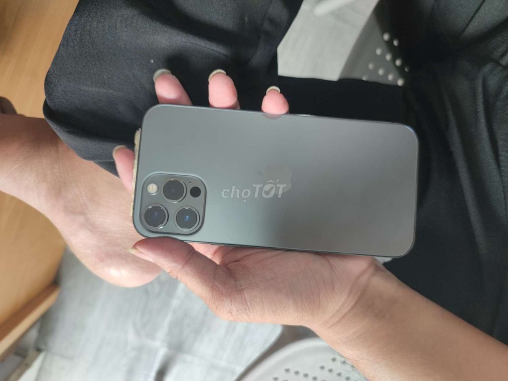 iPhone 12 Pro Max 128GB bán hay giao lưu. Mua bán Điện thoại tại Thành phố Thuận An Bình Dương được đăng bởi tùng hình 1