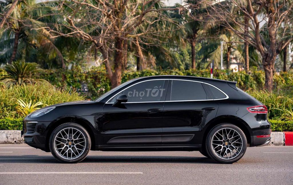Porsche Macan 2017 2.0 AT - 68000 km. Mua bán Ô tô tại Quận Đống Đa Hà Nội được đăng bởi Phú Việt hình 3
