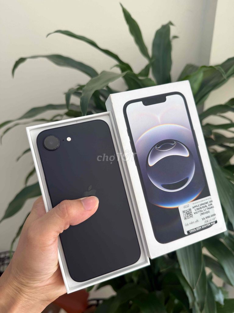 Apple iPhone 16e 128GB Đen Đã sử dụng. Mua bán Điện thoại tại Quận Hai Bà Trưng Hà Nội được đăng bởi Nguyen duy hoang hình 1