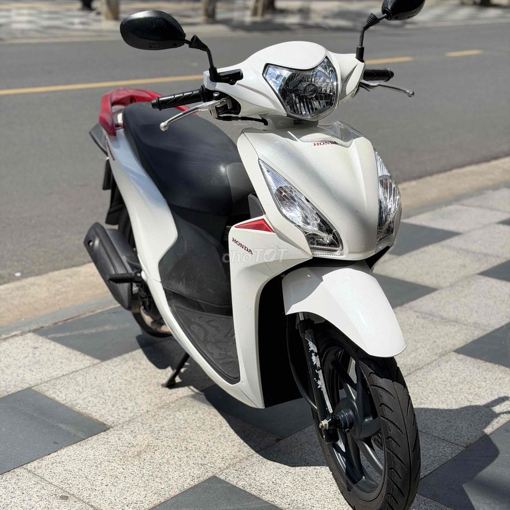 vison 2020 trắng đỏ. Mua bán Xe máy tại Huyện Xuyên Mộc Bà Rịa - Vũng Tàu được đăng bởi DINH NGOC hình 2