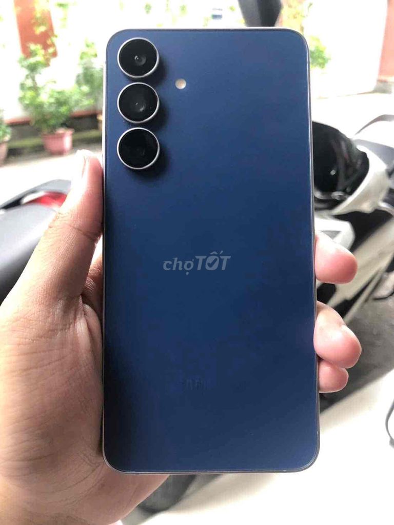 Samsung Galaxy S25 FE Zing Áp Fullbox. Mua bán Điện thoại tại Quận Tân Bình Tp Hồ Chí Minh được đăng bởi Tony Chung Q10 Q11 hình 1