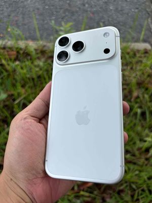 iPhone 17 ProMax 256GB Trắng keng lock Mỹ pin 100%
