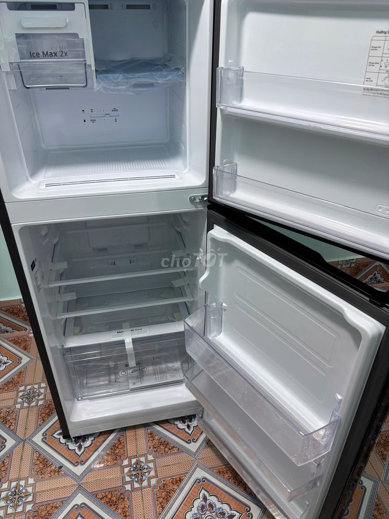Tủ lạnh Aqua 208L Mới - Tiết Kiệm Điện - Trả Góp. Mua bán Tủ lạnh tại Huyện Đức Hòa Long An được đăng bởi Trả Góp Đơn Giản hình 1