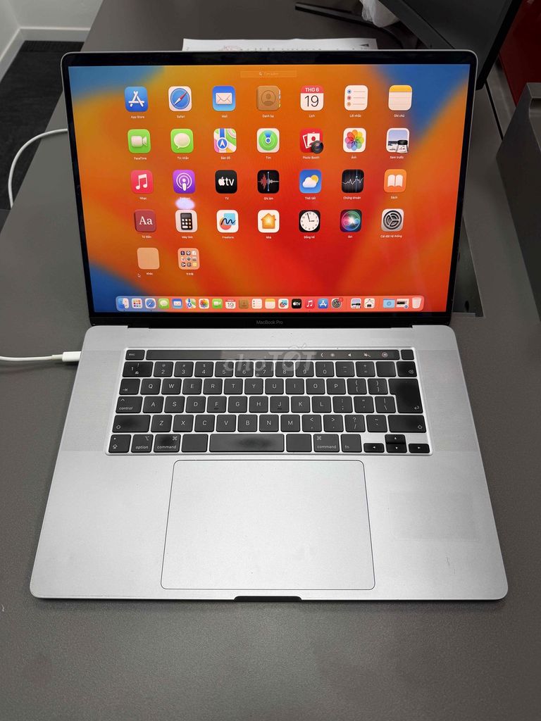 Apple MacBook Pro 16 inch i7 16GB/500GB 2019. Mua bán Laptop tại Quận Hai Bà Trưng Hà Nội được đăng bởi NTB hình 1