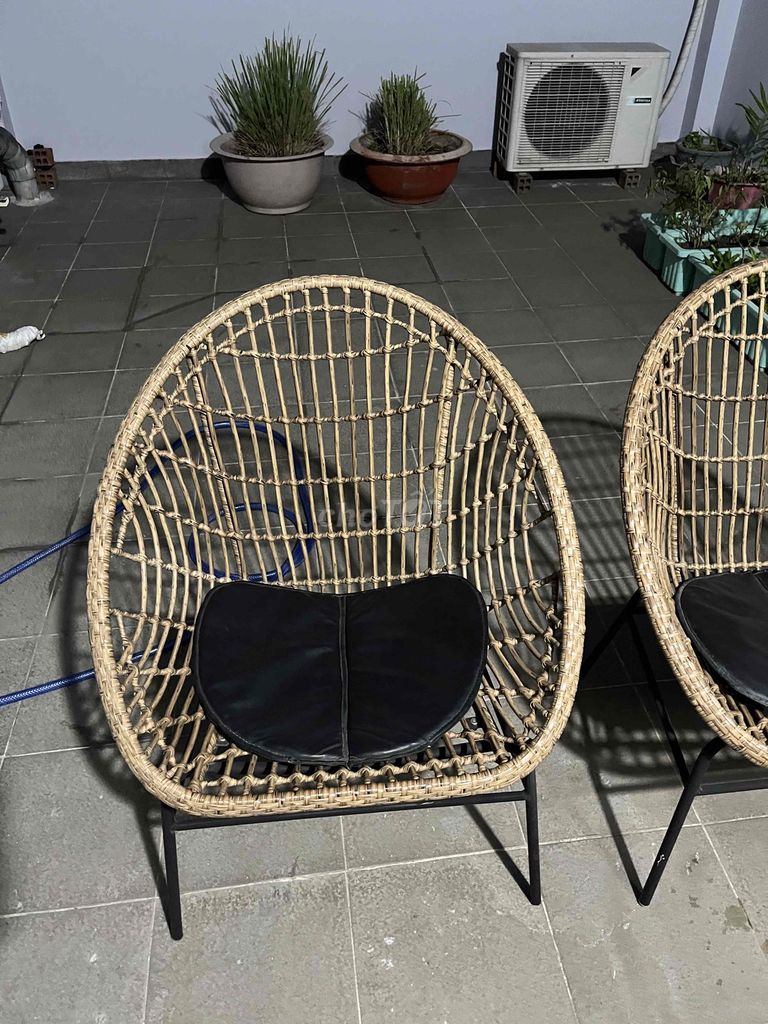 Cần bán ghế nhựa giả mây nhập khẩu. Mua bán Bàn ghế tại Quận 7 Tp Hồ Chí Minh được đăng bởi tran tat toan hình 1
