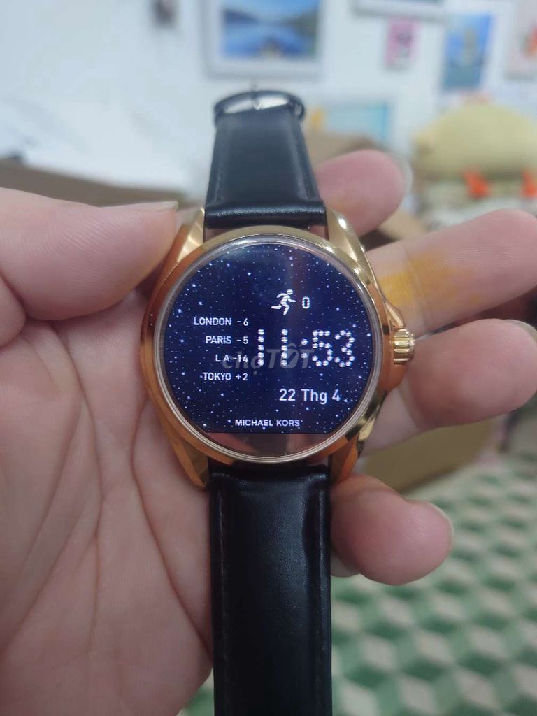 Smart watch Michael Kors. Mua bán Thiết bị đeo thông minh tại Quận 3 Tp Hồ Chí Minh được đăng bởi Bùi Thị Mỹ Phương hình 1
