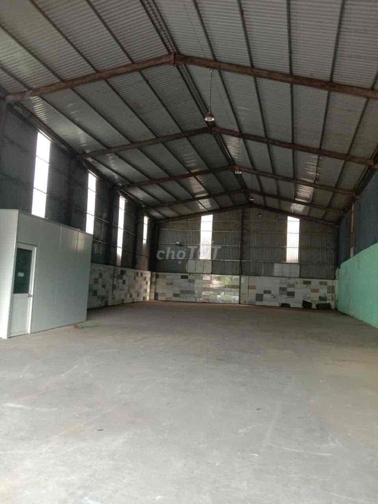 Cho thuê xưởng Khánh Bình, Tân Uyên 520m2