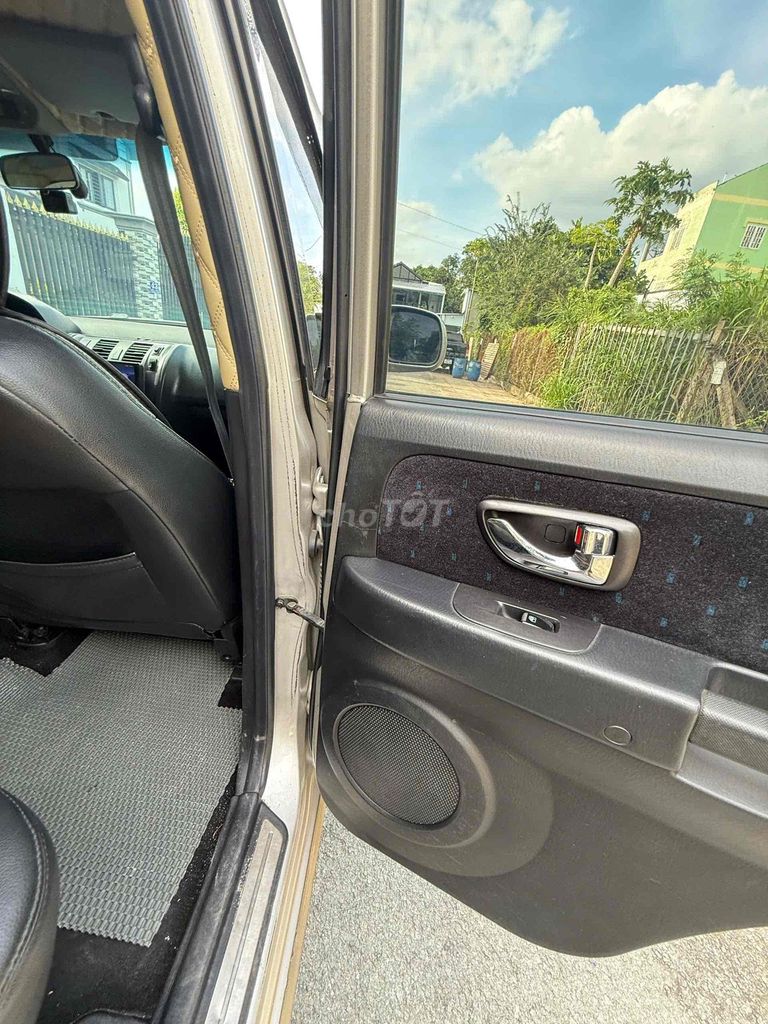 Hyundai Terracan 2003 Bạc 160.000 km. Mua bán Ô tô tại Huyện Củ Chi Tp Hồ Chí Minh được đăng bởi HuỳnhLâm Bổn hình 5