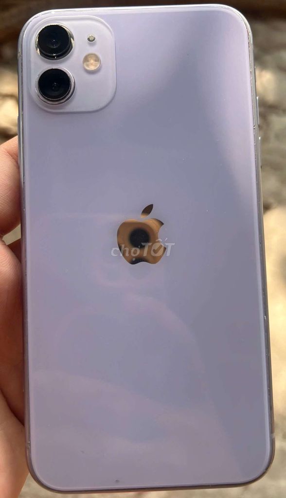 Apple iPhone 11 64GB Tím. Mua bán Điện thoại tại Quận Bình Thuỷ Cần Thơ được đăng bởi Tobi hình 1