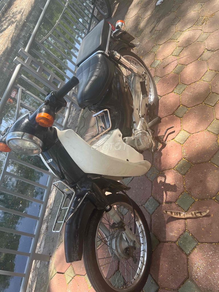 do thừa xe ko đi đến. Mua bán Xe máy tại Quận Hoàng Mai Hà Nội được đăng bởi Hoang Tinh hình 3