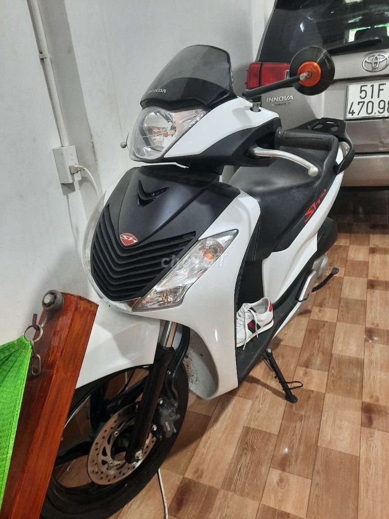SH 150i nhập ý 3 cục 2011 chính chủ. Mua bán Xe máy tại Huyện Xuân Lộc Đồng Nai được đăng bởi ba hình 5