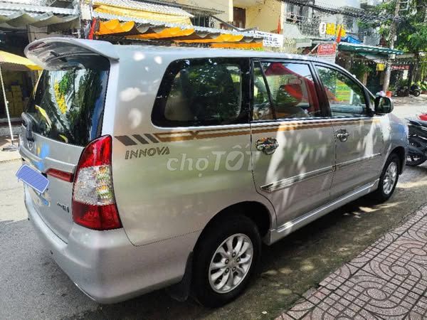 Innova MT sản xuất 2014. Mua bán Ô tô tại Quận 8 Tp Hồ Chí Minh được đăng bởi VUONG  hình 5