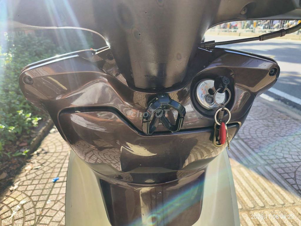 Bán xe shark biển đẹp phong thủy. Mua bán Xe máy tại Quận 4 Tp Hồ Chí Minh được đăng bởi Trần Thắng hình 8