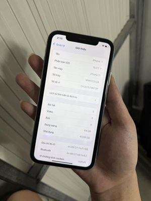 Apple iPhone 11 64GB Xanh Màn ám
