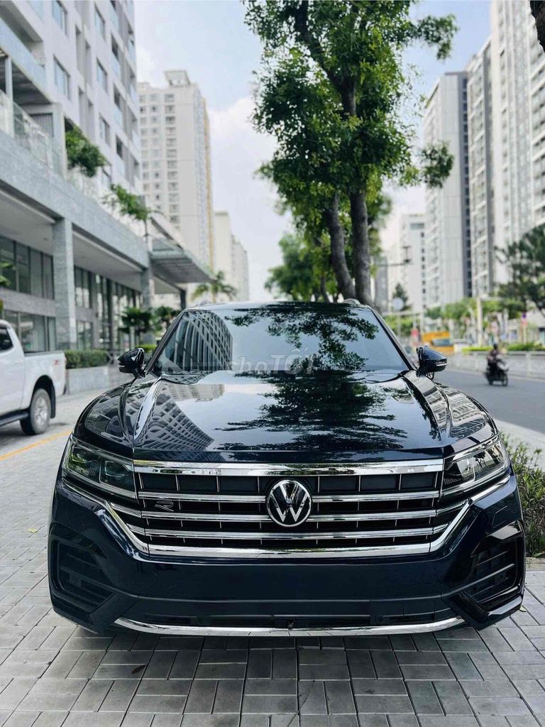 Volkswagen Touareg 2023 Luxury 2.0 TSI - 34000 km. Mua bán Ô tô tại Thành phố Thủ Đức Tp Hồ Chí Minh được đăng bởi Phúc Nguyên hình 1