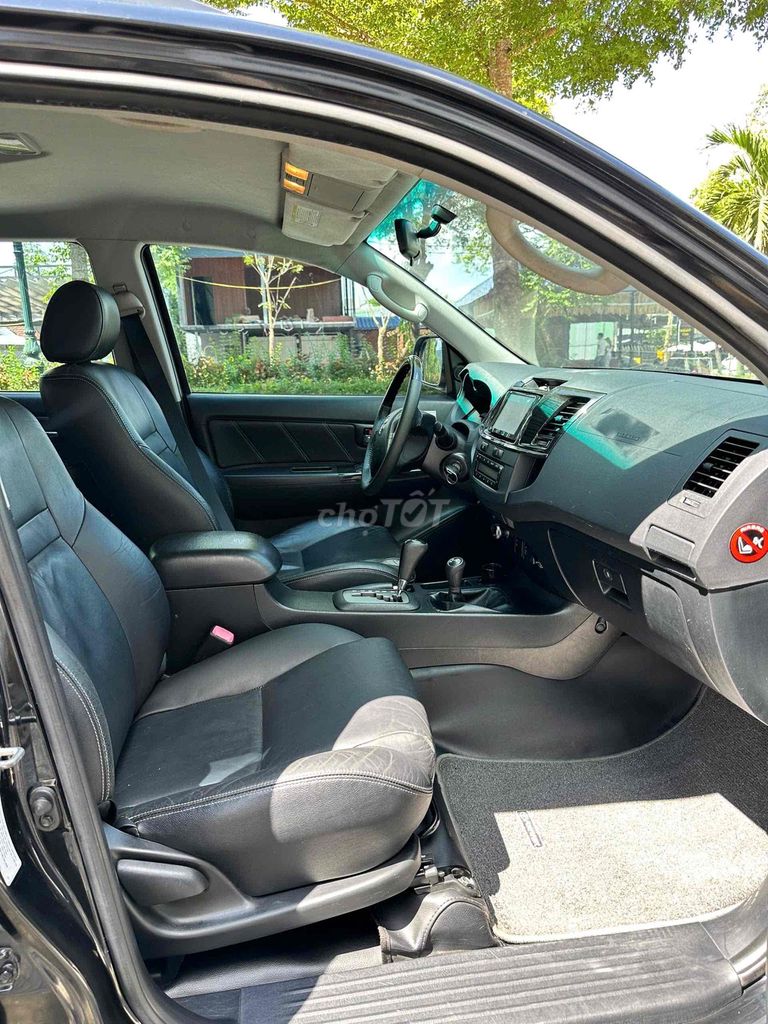 Toyota Fortuner 2015 2.7V 4x4 - 170000 km. Mua bán Ô tô tại Quận Sơn Trà Đà Nẵng được đăng bởi Châu Nguyễn hình 8