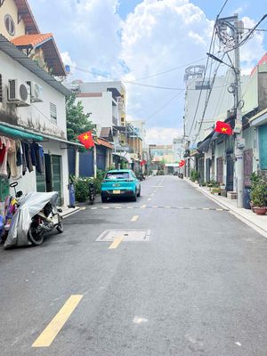 Аренда · 3 комн. · 70 м² · Quận 12, ул. Đường Thạnh Xuân 21