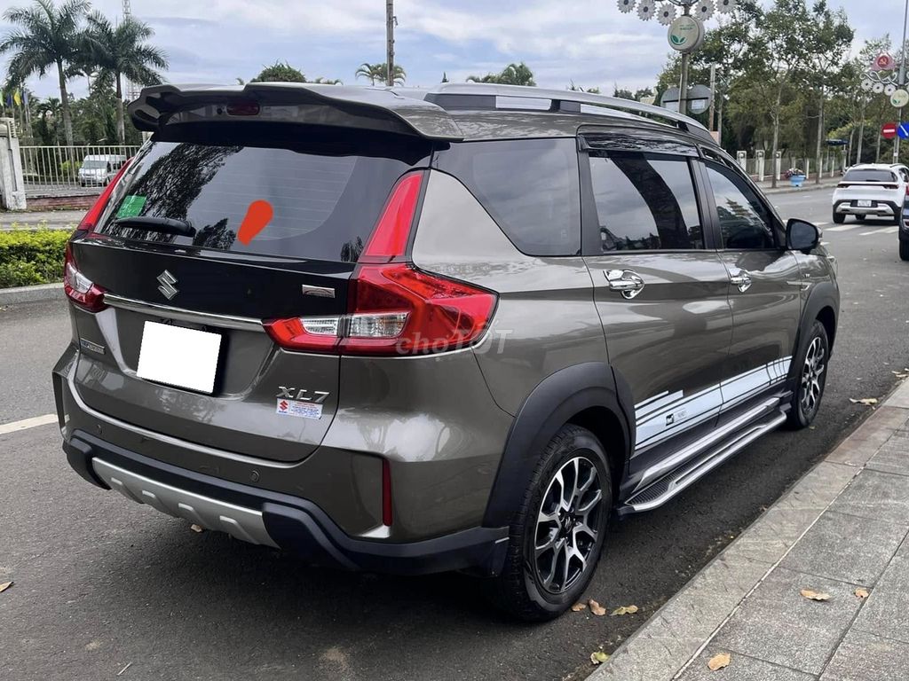 Suzuki XL7 sport 2023 xám nâu nhập khẩu. Mua bán Ô tô tại Quận 12 Tp Hồ Chí Minh được đăng bởi Xuân Trường hình 6