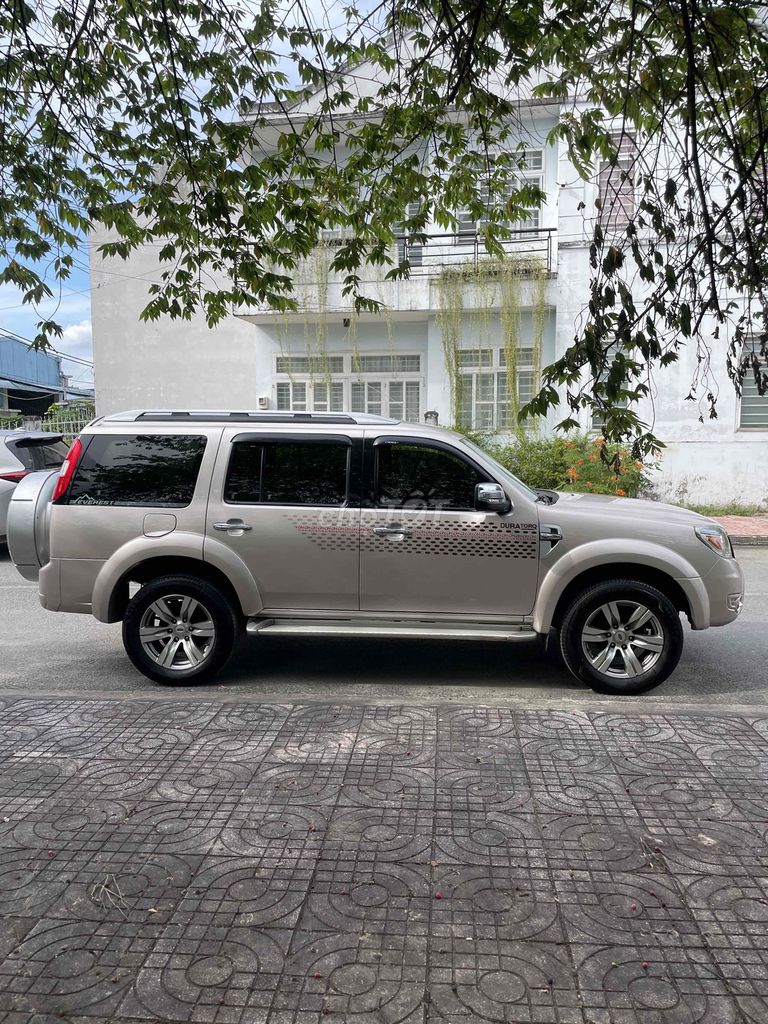 Ford Everest 2011 Limited 4x2 - 114000 km. Mua bán Ô tô tại Quận 12 Tp Hồ Chí Minh được đăng bởi Phuong hình 1