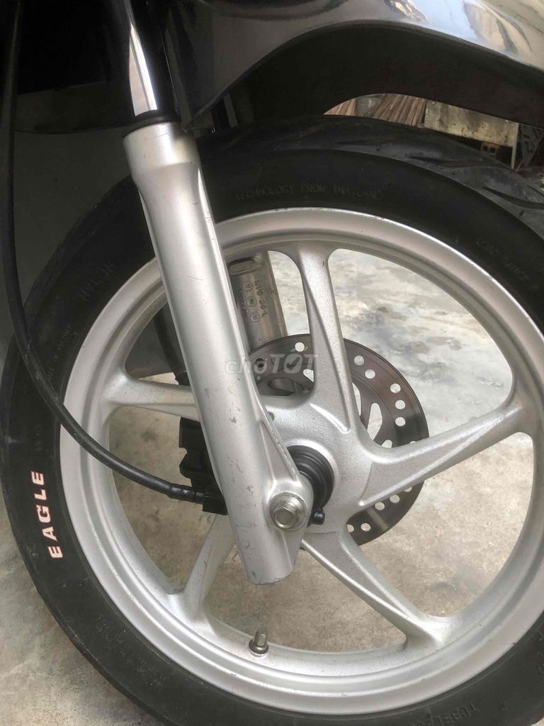 CLICK 110 MÀU ĐEN Đ/K 2008. Mua bán Xe máy tại Quận 3 Tp Hồ Chí Minh được đăng bởi trần tuấn khanh hình 6