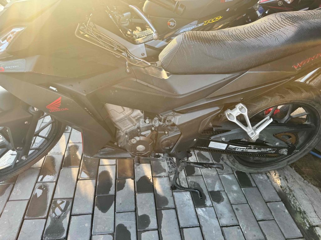 winner 2018 xe đưpj zin êm. Mua bán Xe máy tại Thành phố Thuận An Bình Dương được đăng bởi cầm đồ Hà Minh Tâm  hình 4