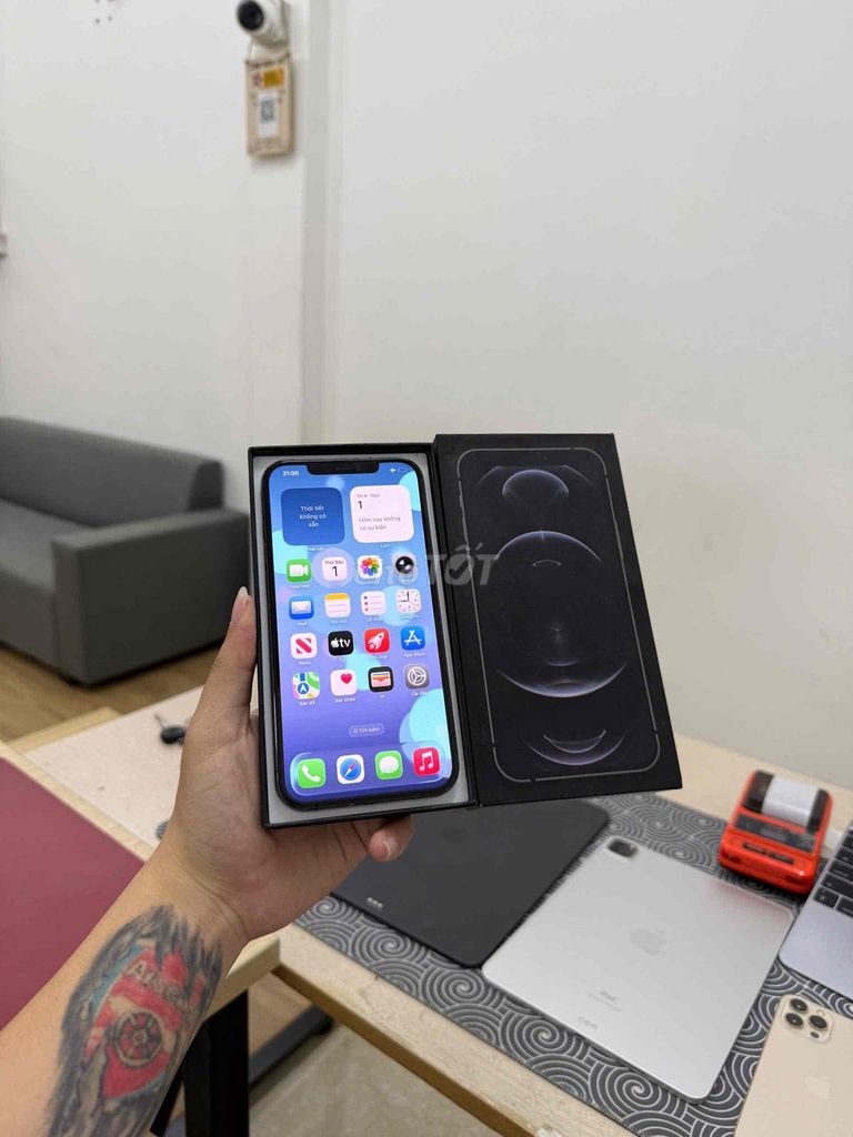 Apple iPhone 12 Pro Max 256GB Xanh Nguyên zin. Mua bán Điện thoại tại Quận Đống Đa Hà Nội được đăng bởi KT Hà Nội Mobile hình 1