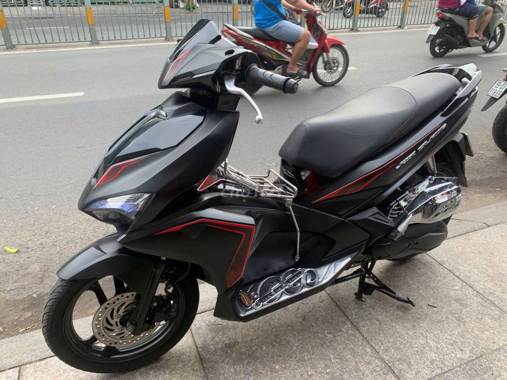 Honda air blade Fi 2017 mới 90% bstp chính chủ