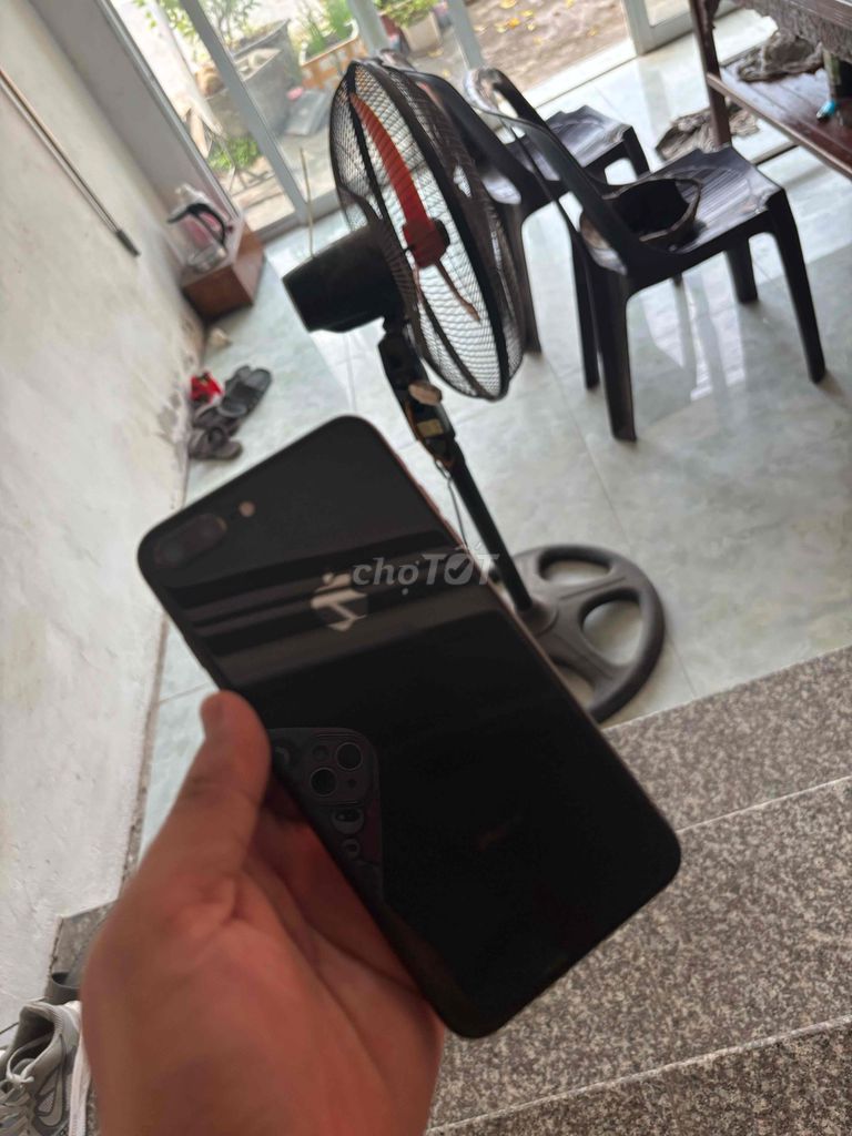 Apple iPhone 8 Plus Đen. Mua bán Điện thoại tại Thị xã Phú Thọ Phú Thọ được đăng bởi Nguyễn Dũng hình 1