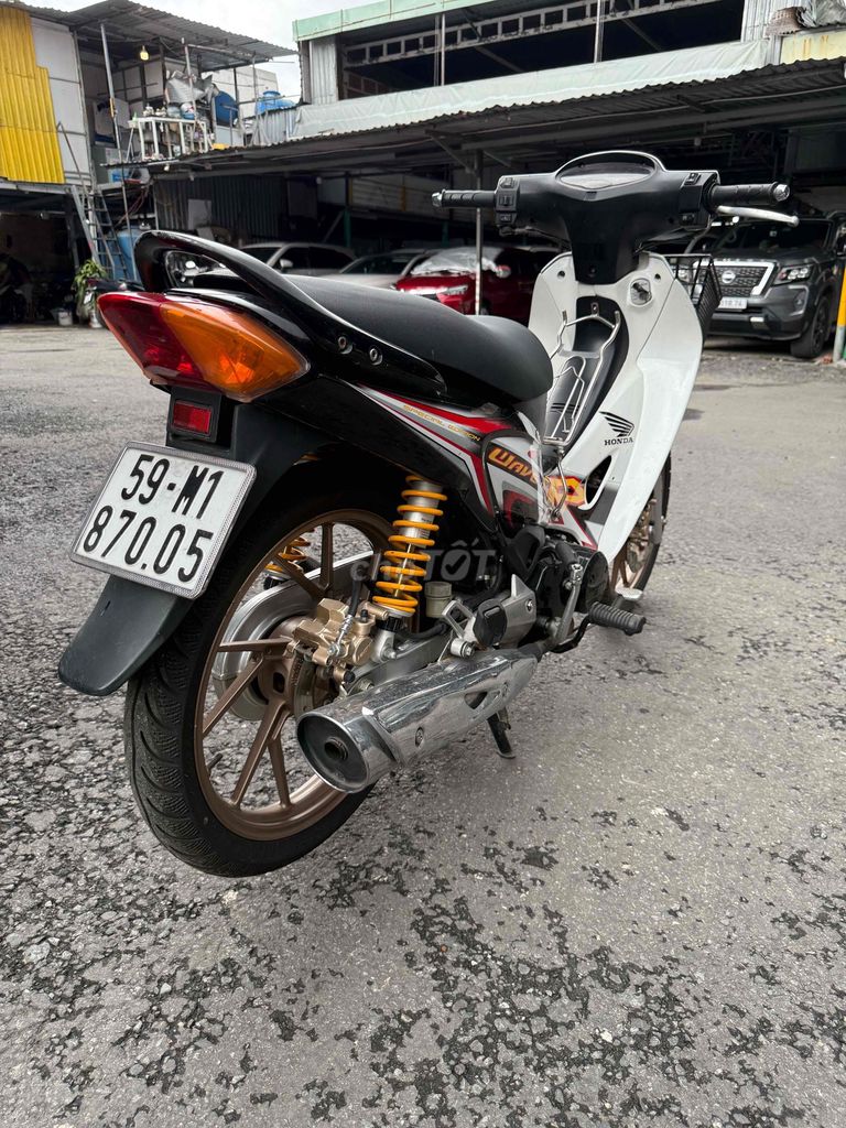 Honda Future 2 màu Trắng. Mua bán Xe máy tại Quận 6 Tp Hồ Chí Minh được đăng bởi Lâm sung Thu Mua Xe   hình 8