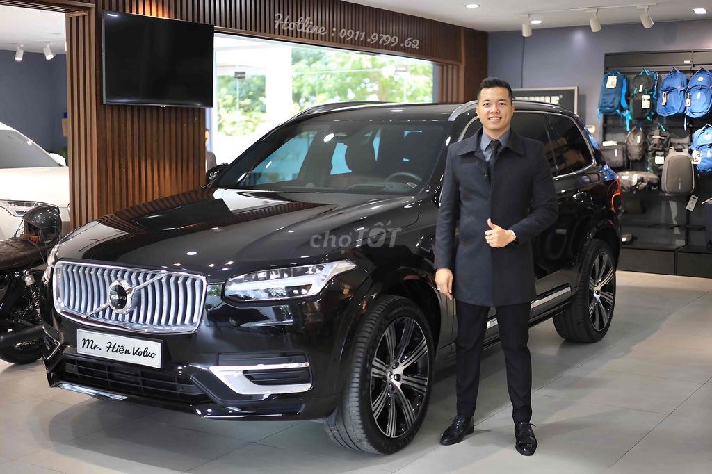 Volvo XC90 xăng lai điện, tặng 100% phí trước bạ