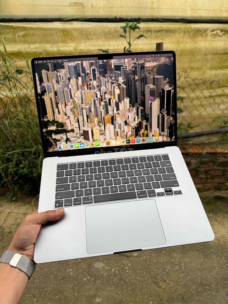 Macbook Air M2 2023 15 inch 8GB/256GB. Mua bán Laptop tại Thành phố Đà Lạt Lâm Đồng được đăng bởi LỘC ĐÀ LẠT hình 1