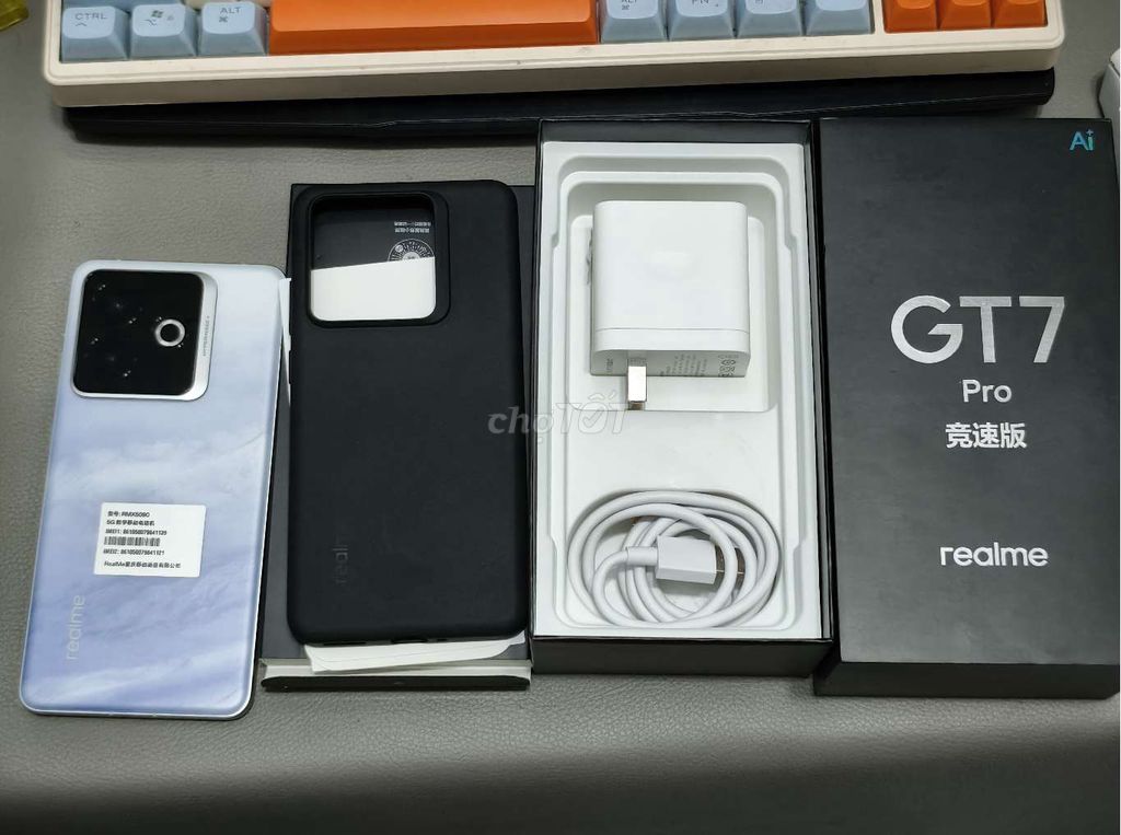 Realme GT 7 Pro Racing