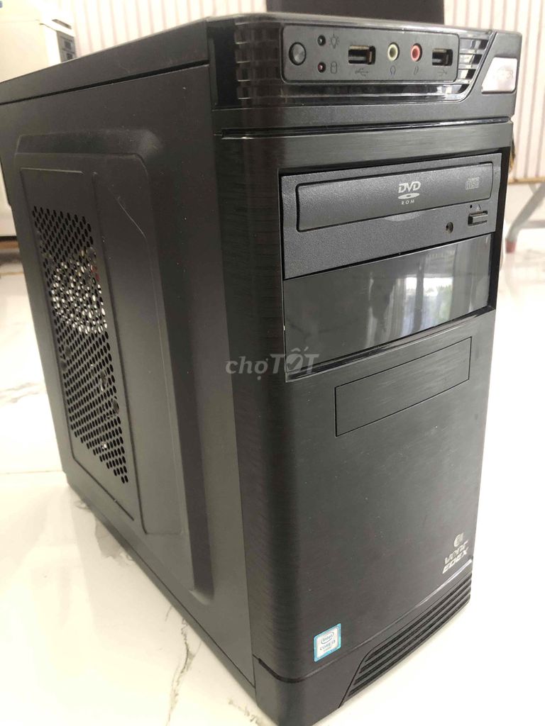 Máy tính để bàn-Thùng CPU. Mua bán Máy tính để bàn tại Huyện Nhà Bè Tp Hồ Chí Minh được đăng bởi xPhương hình 1