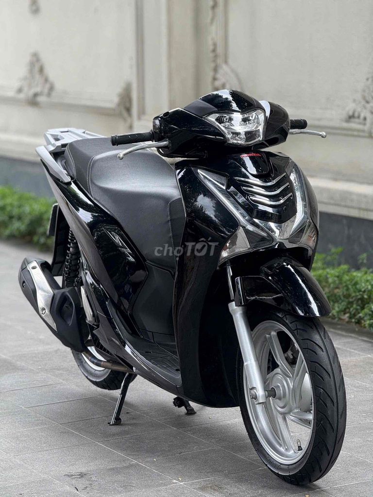 SH 150i ABS 2017 BSTP 1 CHỦ. Mua bán Xe máy tại Thành phố Thủ Đức Tp Hồ Chí Minh được đăng bởi Vũ Vũ hình 8