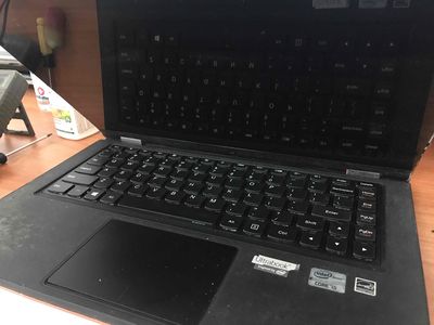 bán laptop lenovo i5 không lên hình