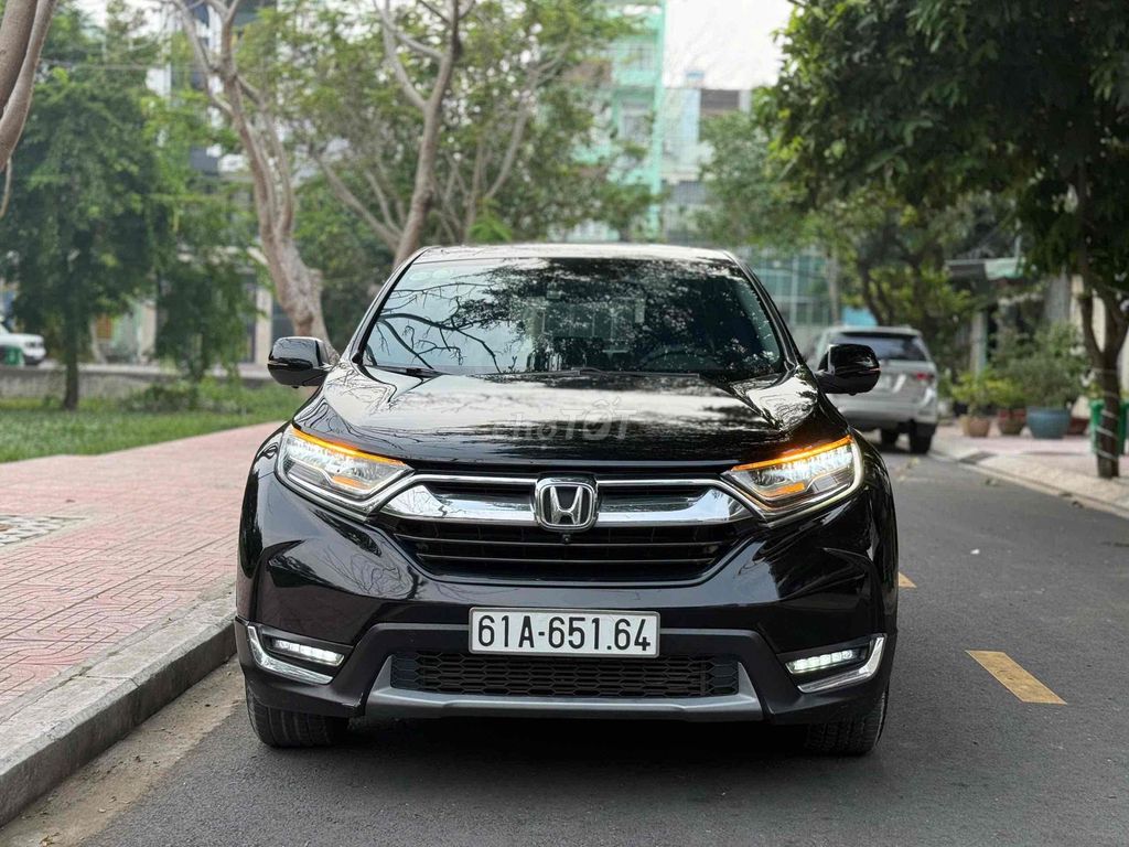 Honda CR-V L 2019, пробег 80 тыс., кредит 70%