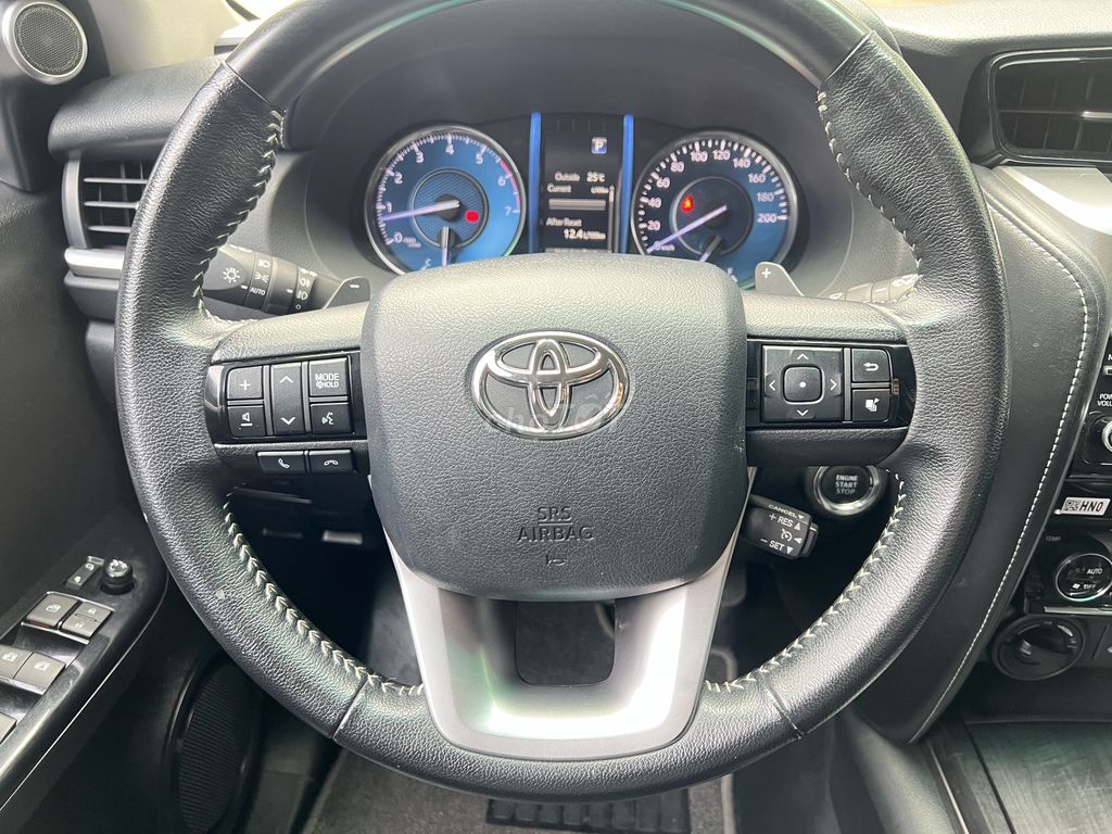 Toyota Fortuner 2021 2.7V 4x4 AT -68000 km Hiếm có. Mua bán Ô tô tại Quận Cầu Giấy Hà Nội được đăng bởi Xe Cũ Dương Đô hình 9